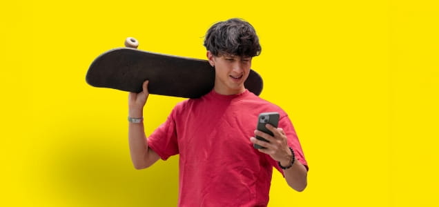 Sportovní nadšenec se skateboardem